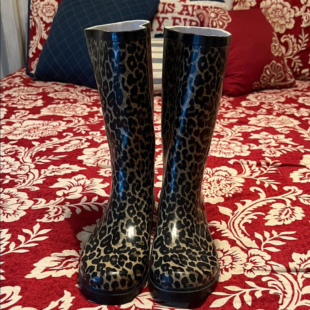 West Blvd Leopard Print Winter Boots